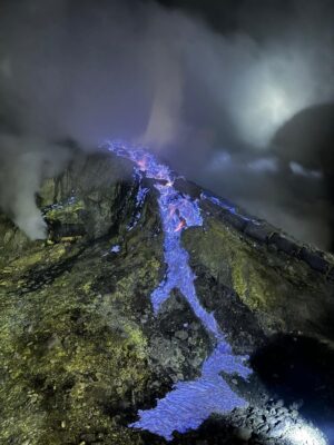 open trip Kawah Ijen Banyuwangi 1 open trip kawah ijen