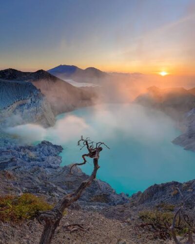 tentang banyuwangi ijen