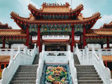 Klenteng Hoo Tong Bio Banyuwangi: Sejarah & Wisata Budaya